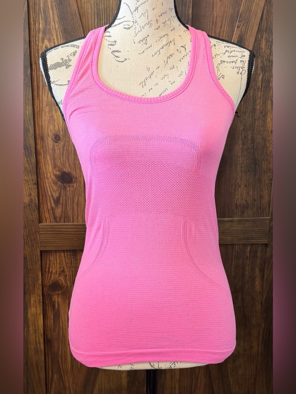Lululemon Swiftly Tech Tank EUC
